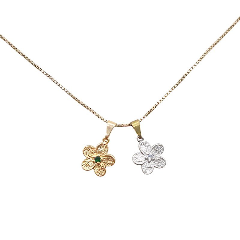 Pingente Flor Trabalhada Com Zircônia