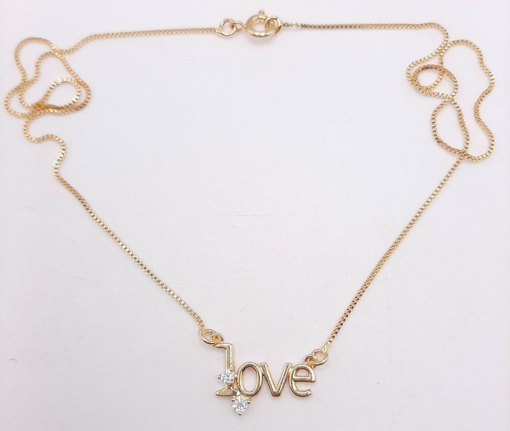 Colar Love