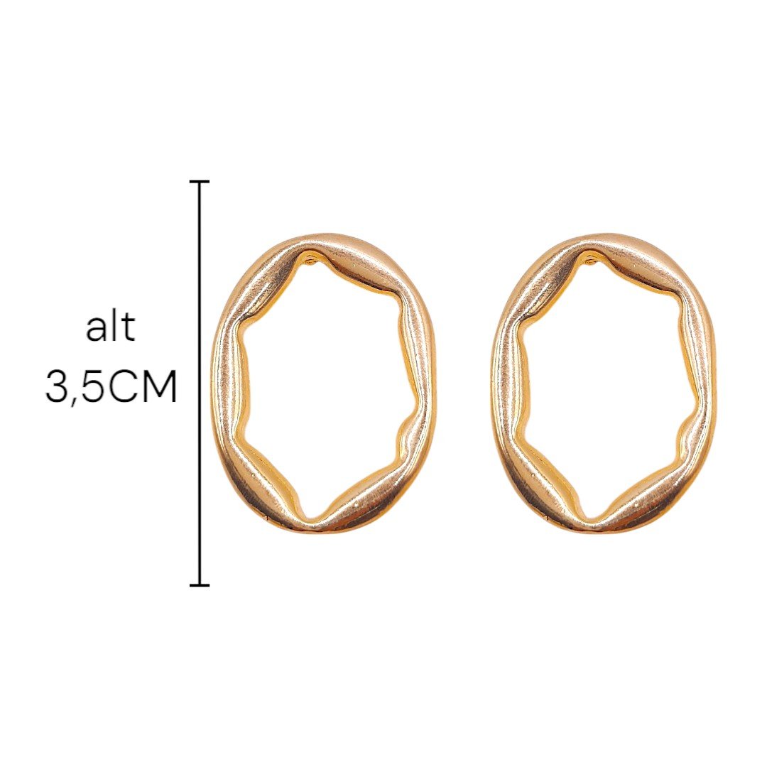 Brinco Oval Vazado Amassado