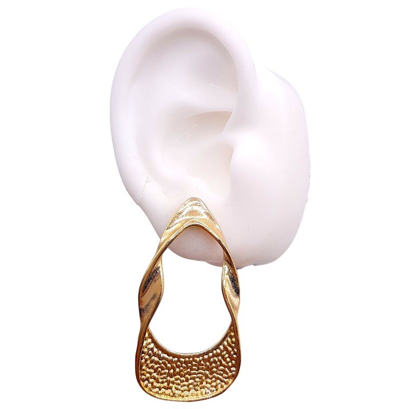 Brinco Gota Vazada Rústica